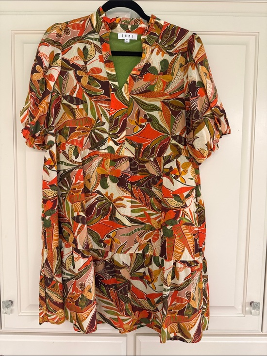 THML Dresses & Skirts - THML Short Sleeve Dress in Orange & Green